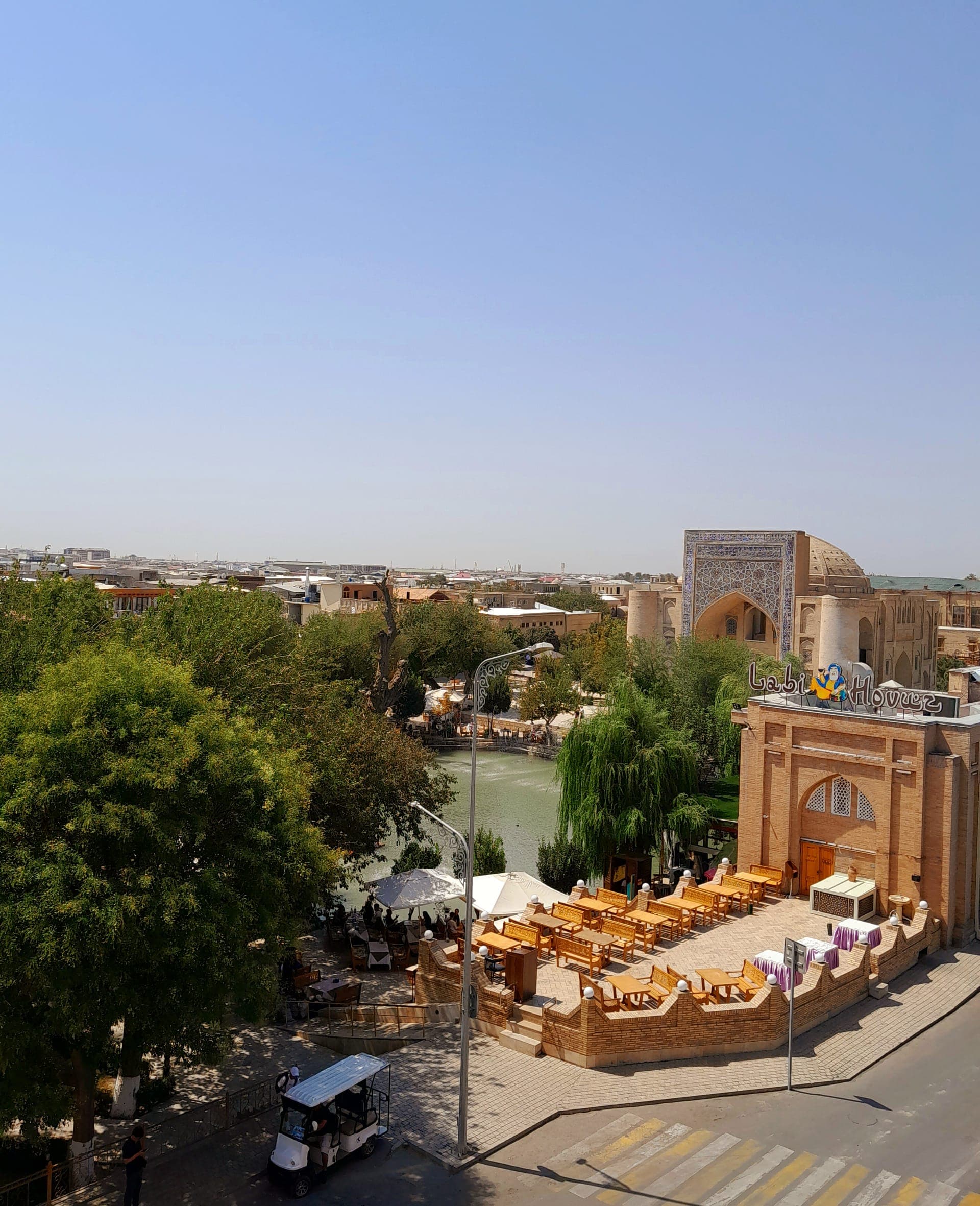 Lyab-i Hauz plaza, Bukhara